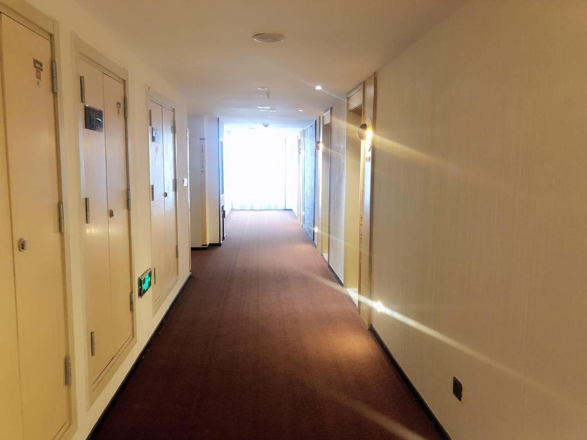 Iu Hotel Guiyang Olympic Sports Center China Resources Vientiane Extérieur photo