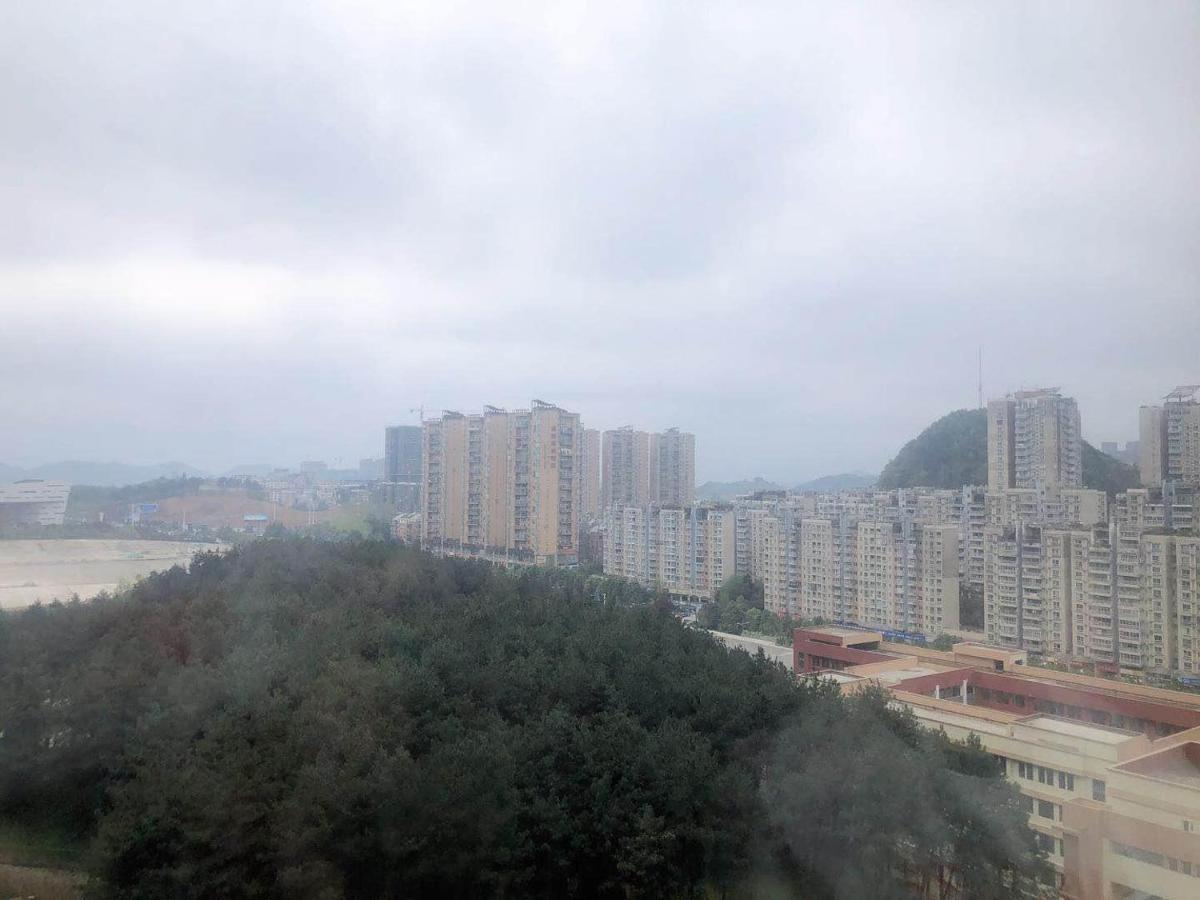 Iu Hotel Guiyang Olympic Sports Center China Resources Vientiane Extérieur photo